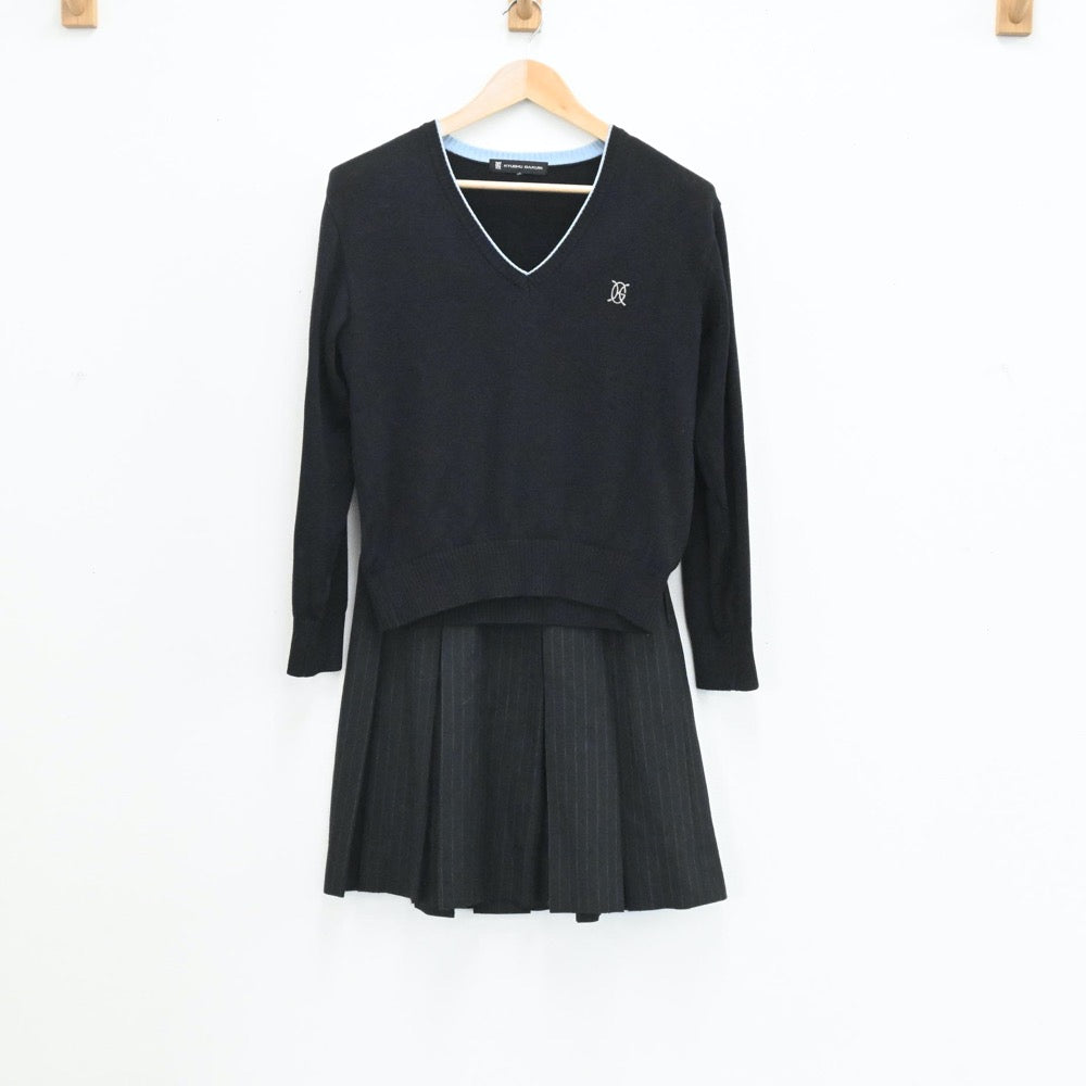 【中古】熊本県 九州学院高校 女子制服 5点（ブレザー・シャツ・ニット・スカート）sf003965