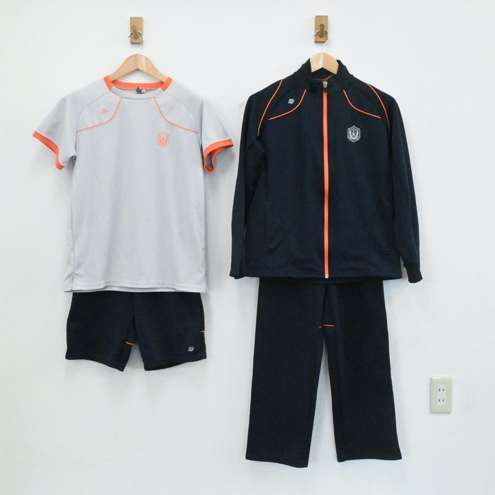 【中古】埼玉県 埼玉栄高校 女子制服 4点（体操服 上・体操服 下・ジャージ 上・ジャージ 下）sf004029