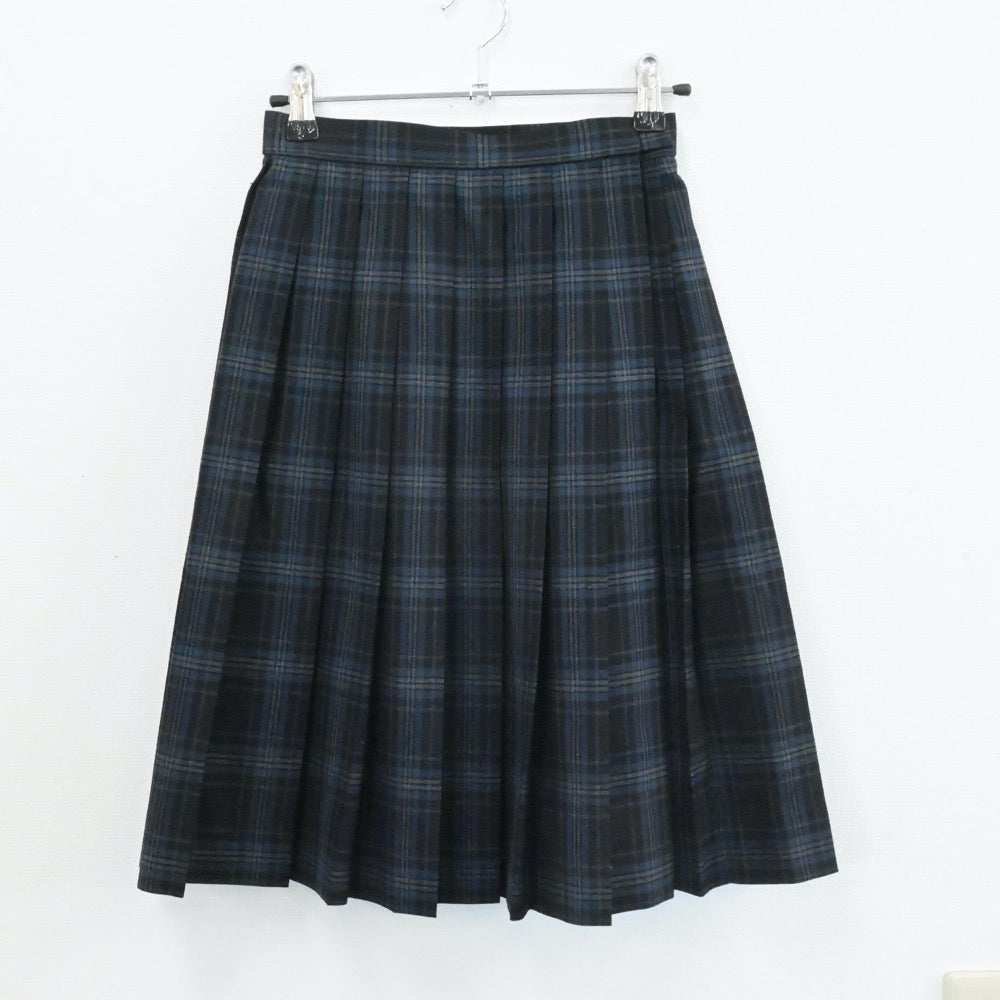 【中古】埼玉県 花咲徳栄高等学校 女子制服 4点（ブレザー・ニット・スカート）sf004059