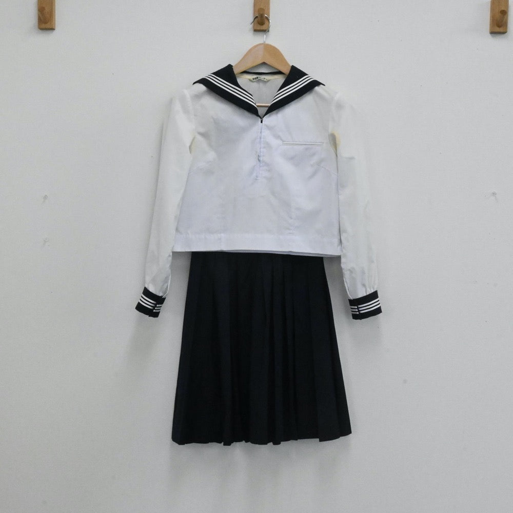 【中古】東京都 駒場高等学校 女子制服 2点（セーラー服・スカート）sf004100