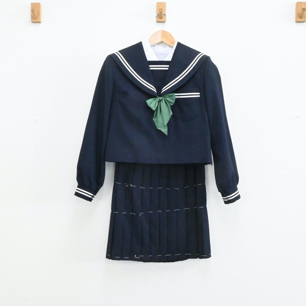 【中古】奈良県 橿原市立大成中学校 女子制服 6点（セーラー服・シャツ・スカート）sf004146