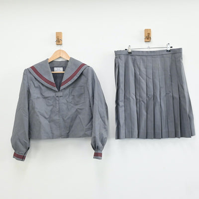 【中古】新潟県 長岡市立大島中学校 女子制服 2点（セーラー服・スカート）sf004362