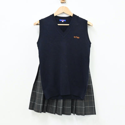 【中古】東京都 法政高校 女子制服 2点（ニットベスト・スカート）sf004432