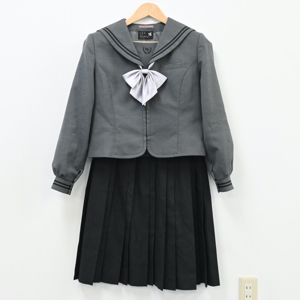 【中古】和歌山県 和歌山北高等学校 女子制服 2点（セーラー服・スカート）sf004553