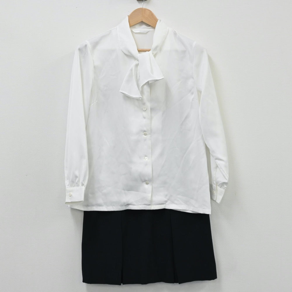 中古制服】大学関連制服 東京女子体育大学 3点 sf004554