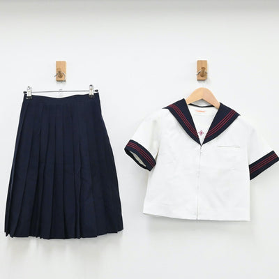 【中古】東京都 日本大学豊山女子中学校 女子制服 2点（セーラー服・スカート）sf004644