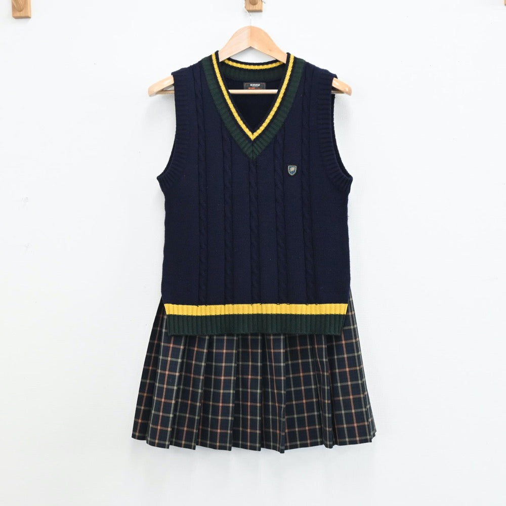 【中古】群馬県 桐生第一高等学校 女子制服 2点（ニットベスト・スカート）sf004752