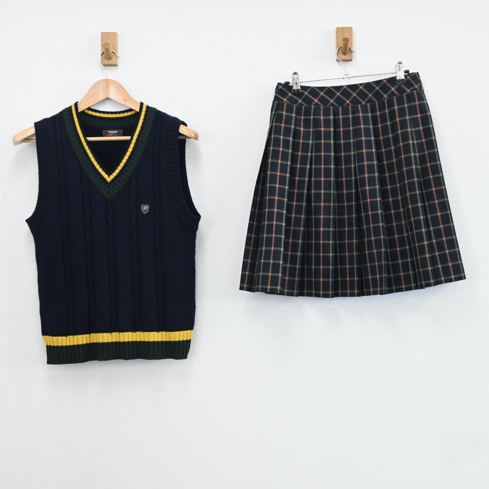 【中古】群馬県 桐生第一高等学校 女子制服 2点（ニットベスト・スカート）sf004752