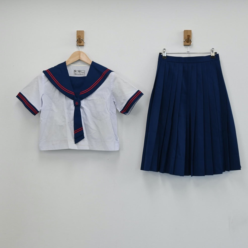 【中古】沖縄県 金城中学校 女子制服 3点（セーラー服・スカート・スカート）sf004902