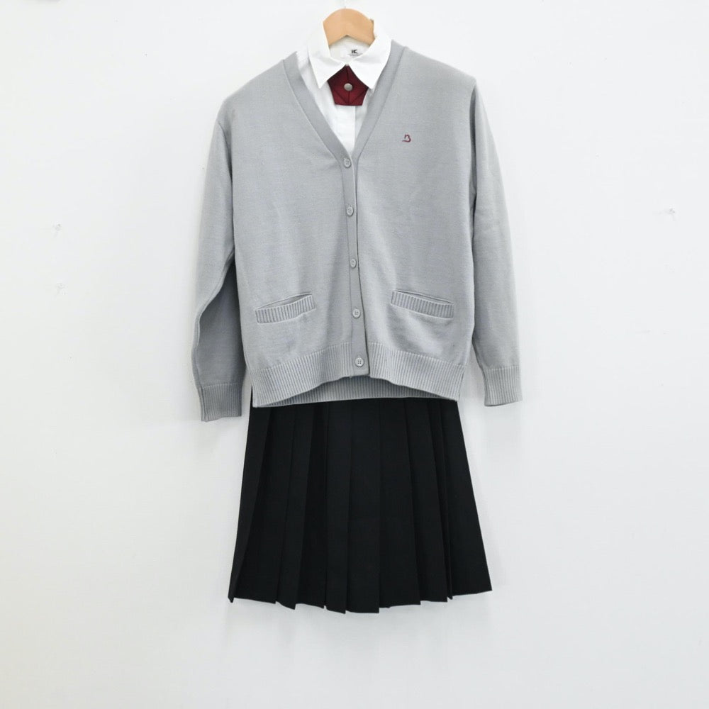 【中古】大阪府 梅花高等学校 女子制服 4点（ニット・シャツ・スカート）sf005102