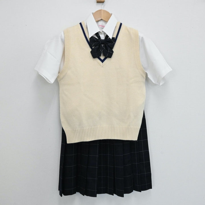 【中古】東京都 中央大学高等学校 女子制服 5点（シャツ・ニットベスト・スカート）sf005286