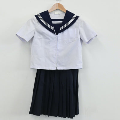 【中古】富山県 井波中学校 女子制服 2点（セーラー服・スカート）sf005517