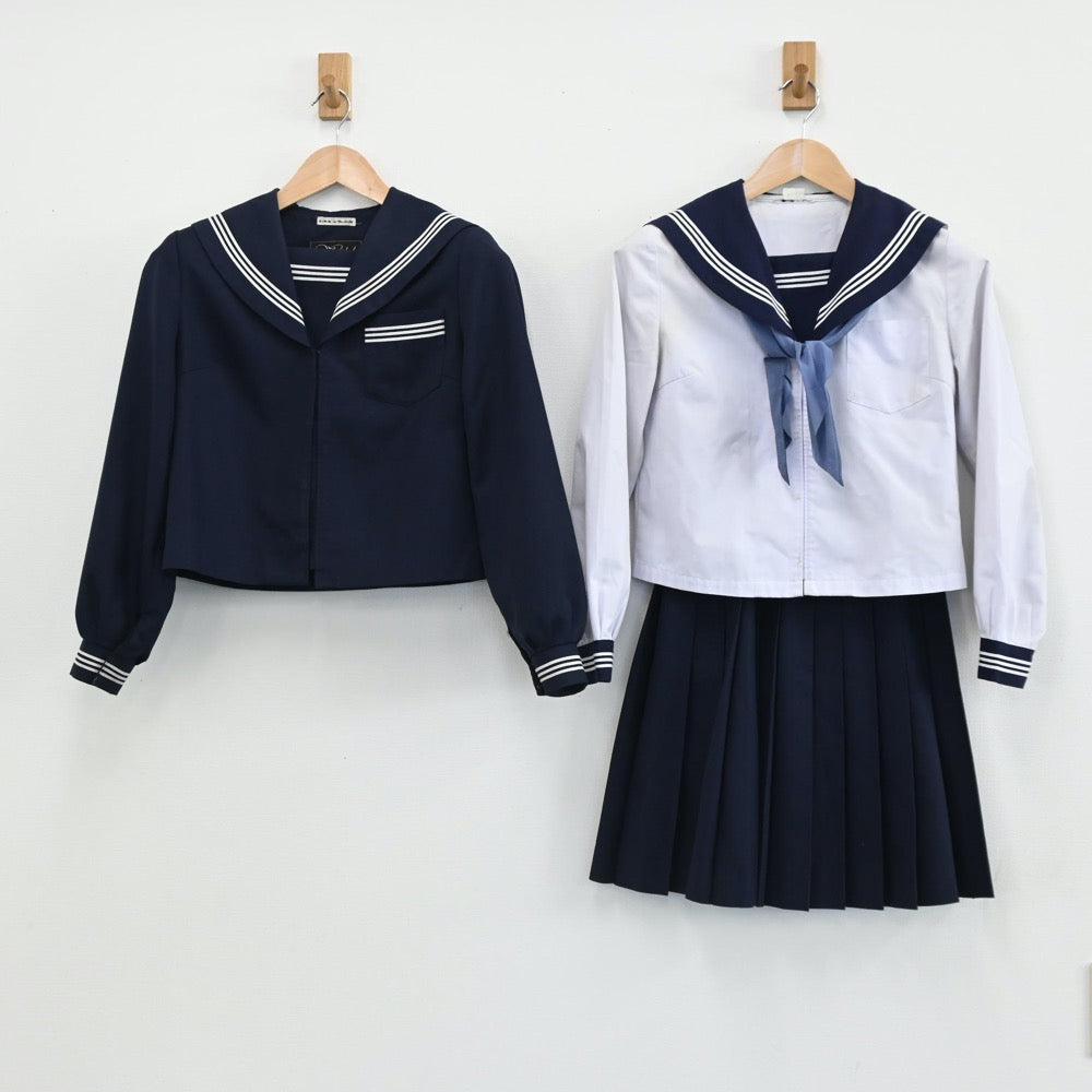 【中古】富山県 井波中学校 女子制服 4点（セーラー服・スカート）sf005518