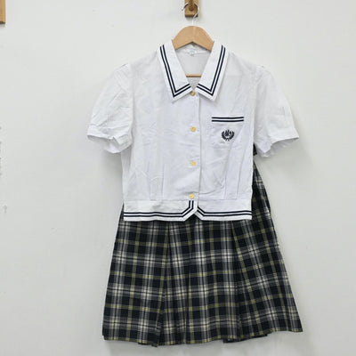 【中古】東京都 淑徳高等学校 女子制服 2点（シャツ・スカート）sf005918