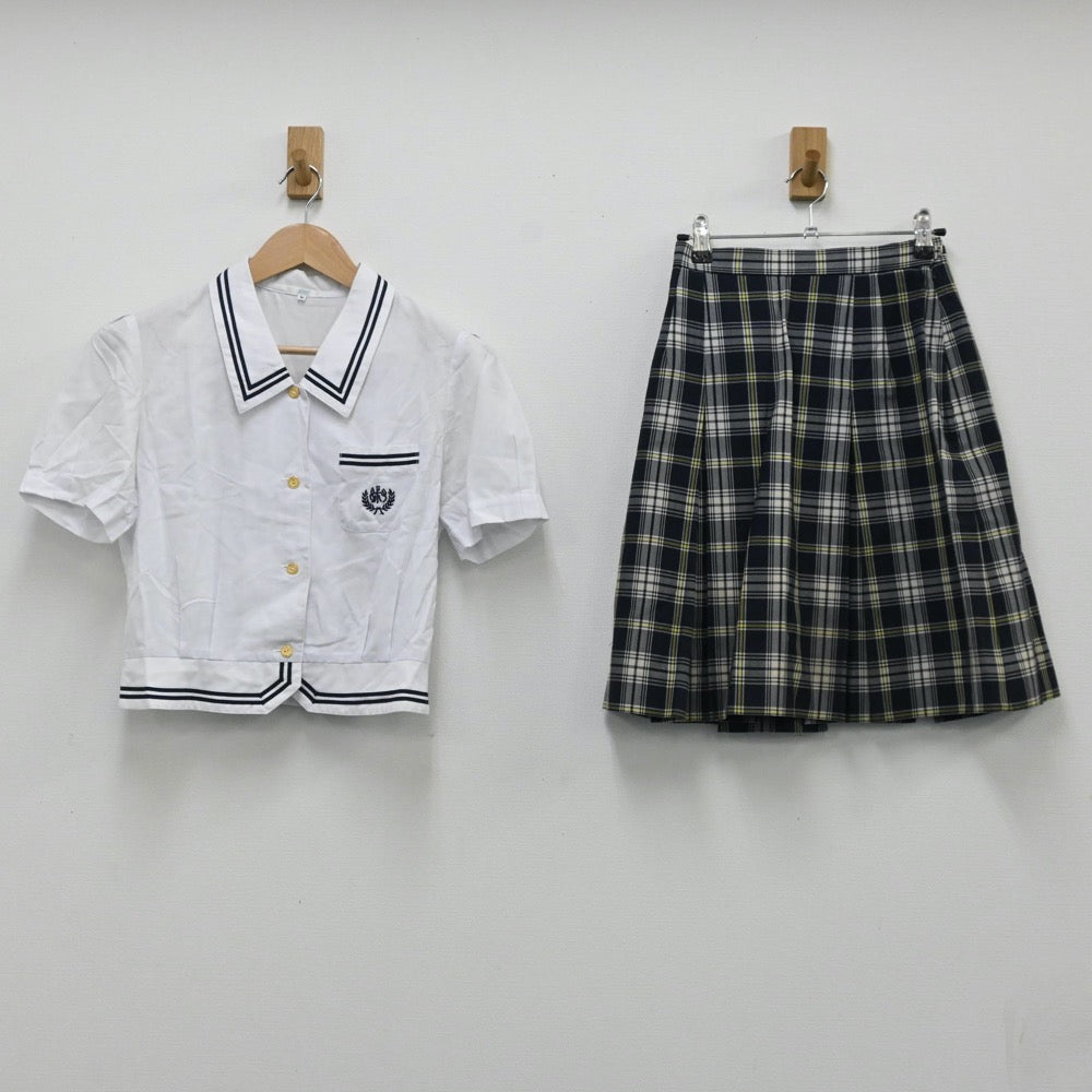 【中古】東京都 淑徳高等学校 女子制服 2点（シャツ・スカート）sf005919