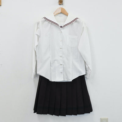 【中古】群馬県 共愛学園中学校 女子制服 4点（ブレザー・シャツ・ベスト・スカート）sf005950