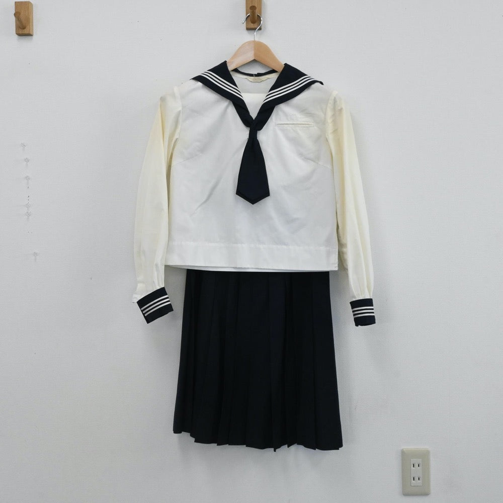 【中古】千葉県 和洋国府台女子高等学校 女子制服 7点（セーラー服・シャツ・スカート）sf006070