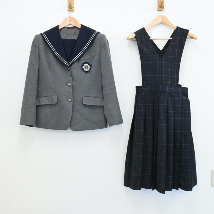 中古制服】福岡県 精華女子高等学校 女子制服 2点（セーラー服・ジャンパースカート）sf006135【リサイクル学生服】 | 中古制服通販パレイド