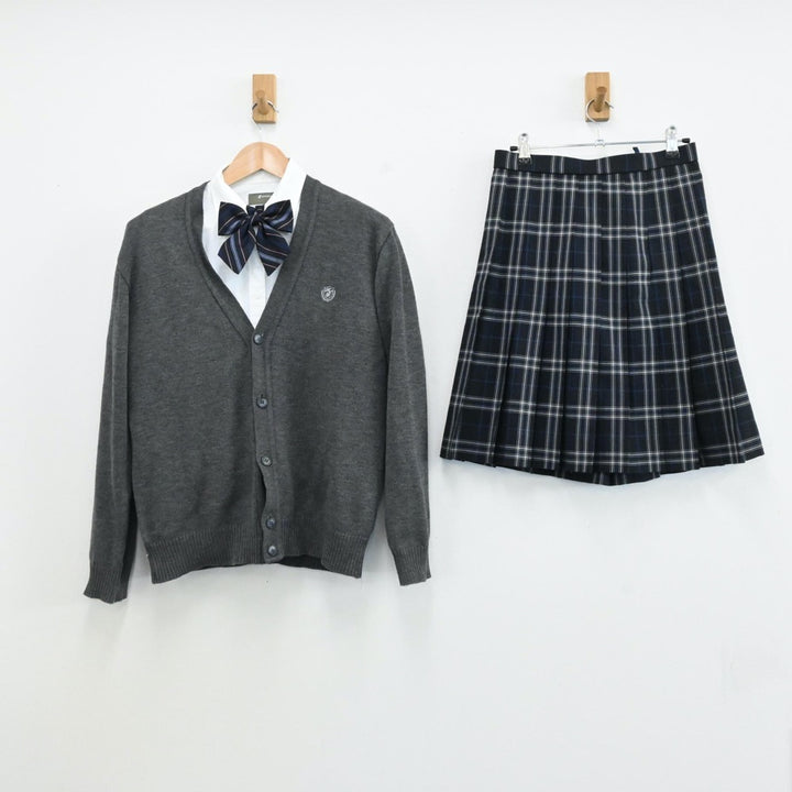 中古制服】東京都 目黒日本大学高等学校/旧日出高等学校 女子制服 4点（シャツ・ニット・スカート）sf006161【リサイクル学生服】 |  中古制服通販パレイド