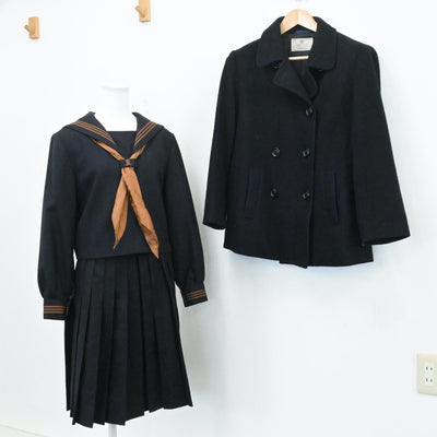 【中古】東京都 関東国際高校 女子制服 4点（セーラー服・ニット・コート・スカート）sf006456