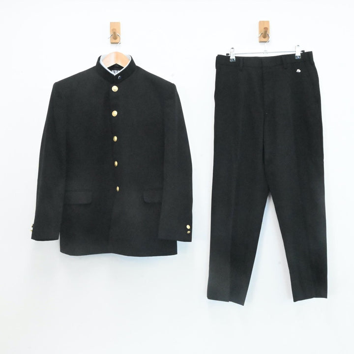 飾磨工業高校男子制服