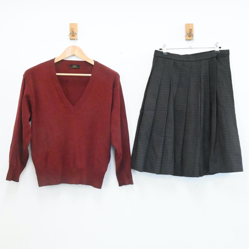 【中古】大阪府 扇町総合高等学校 女子制服 3点（ブレザー・ニット・スカート）sf006910