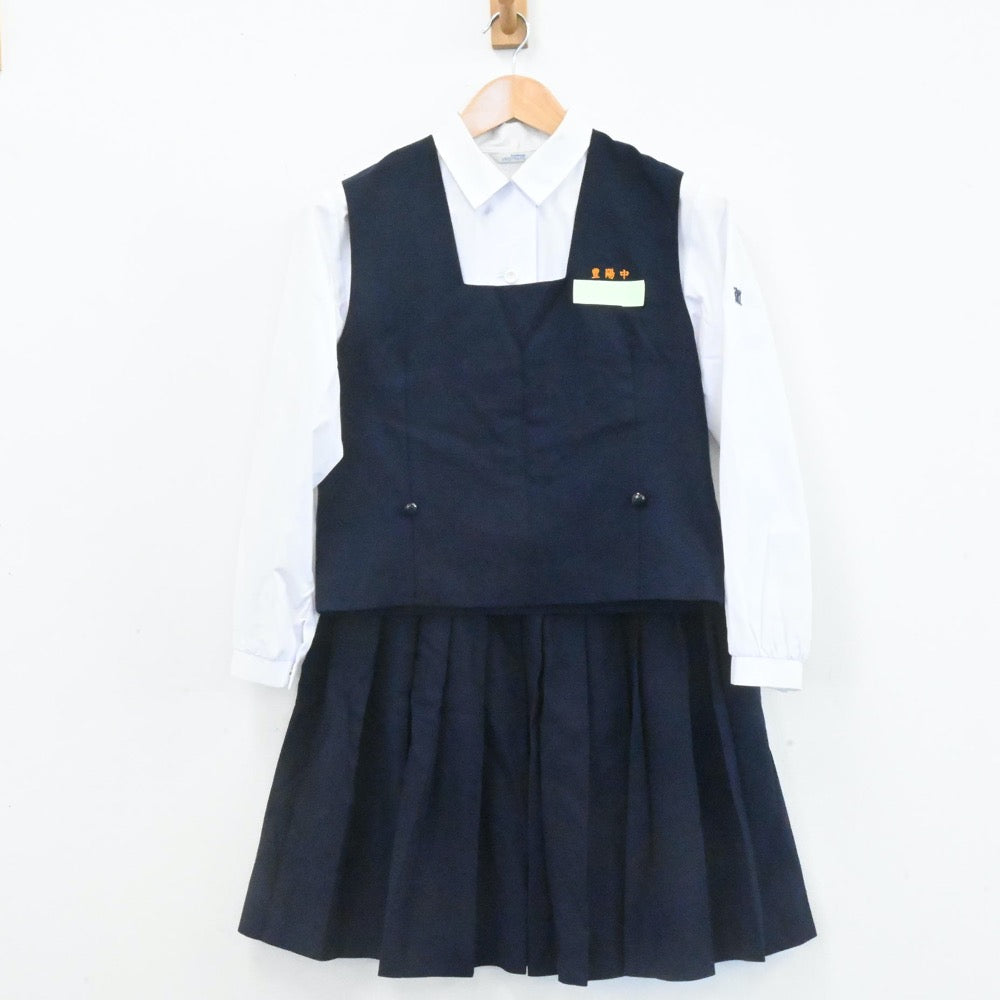 【中古】大分県 中津市立豊陽中学校 女子制服 4点（セーラー服・ベスト・シャツ・スカート）sf007016