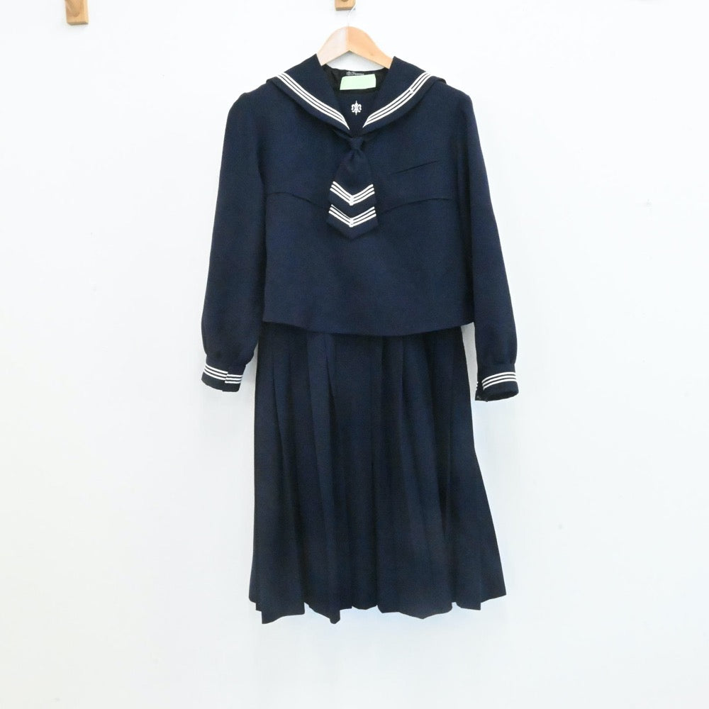 【中古】岩手県 盛岡白百合学園中学校 女子制服 3点（セーラー服・シャツ・スカート）sf007281