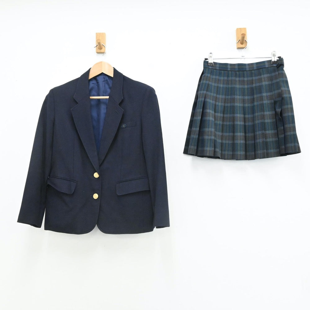 葛飾商業高等学校制服