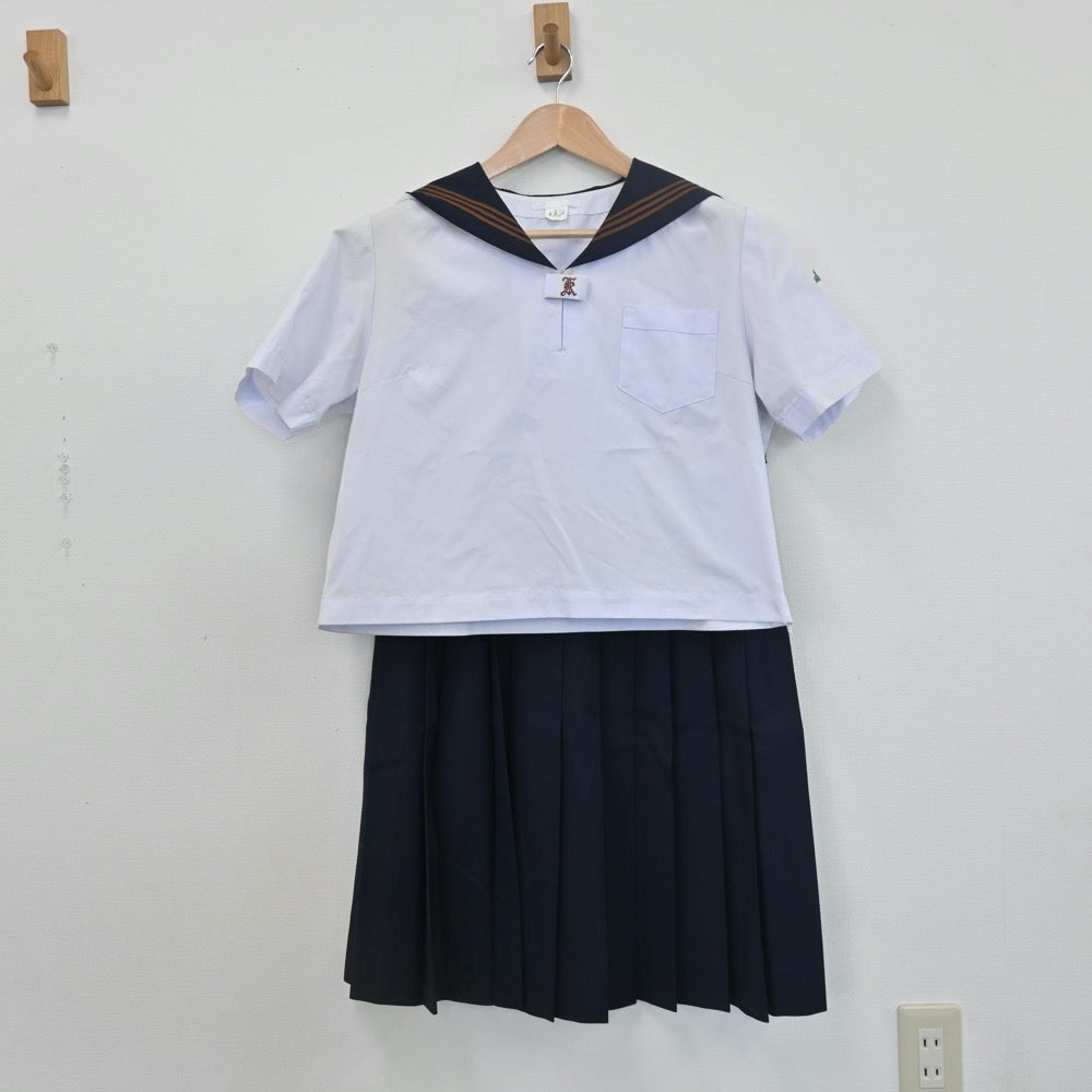 【中古】東京都 関東国際高等学校 女子制服 3点（セーラー服・スカート）sf008068