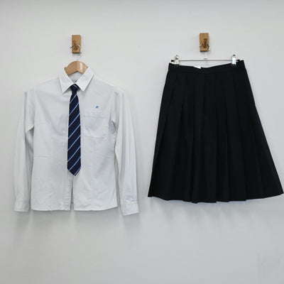 【中古】福岡県 福岡県立武蔵台高等学校 女子制服 6点（ブレザー・ニット・シャツ・スカート）sf008126