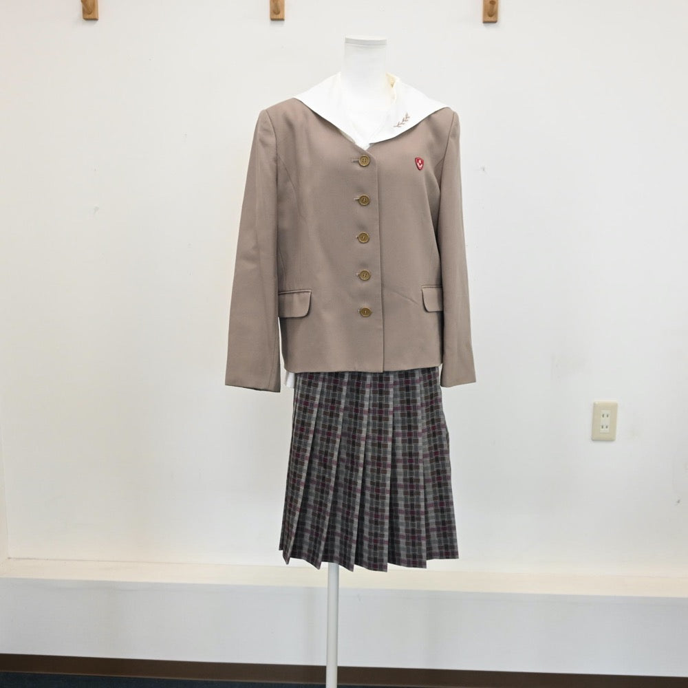 【中古】愛知県 名城大学附属高等学校 女子制服 4点（ブレザー・セーラー服・ニット・スカート）sf008617