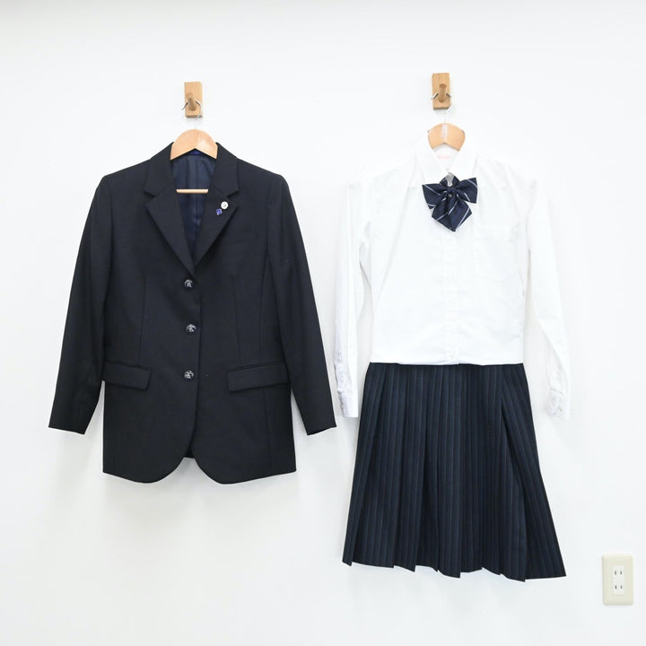 【中古】大阪府 大阪薫英女学院高等学校 女子制服 5点（ブレザー・シャツ・スカート）sf008677