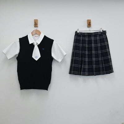 【中古】愛知県 聖カピタニオ女子高等学校 女子制服 3点（シャツ・ニットベスト・スカート）sf009090