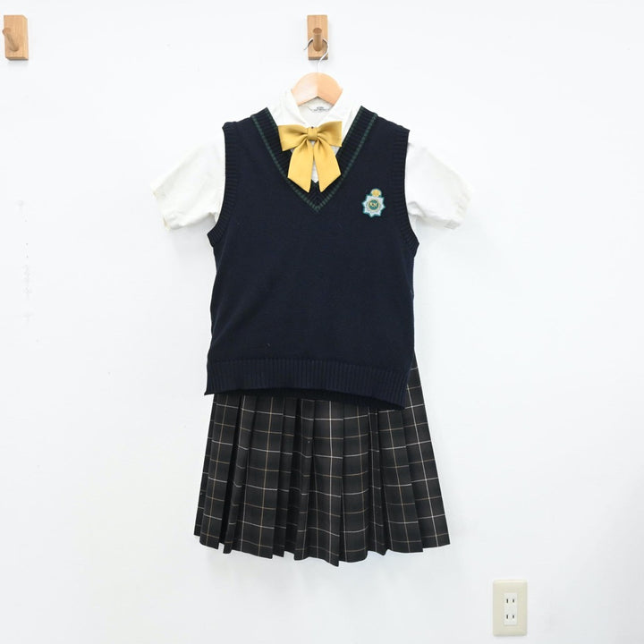 【中古制服】福岡県 九州産業大学付属九州高等学校 女子制服 5点（シャツ・ニットベスト・スカート）sf009104【リサイクル学生服】 | 中古制服 通販パレイド