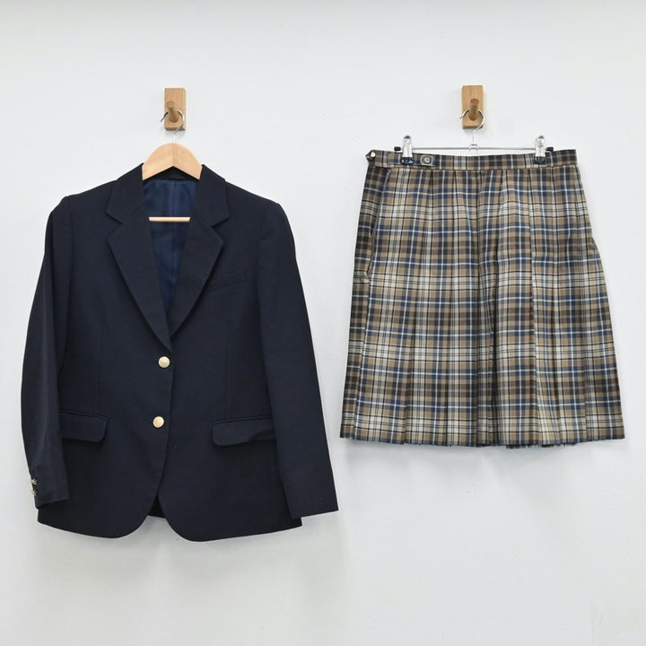 【中古】栃木県 鹿沼市立粟野中学校 女子制服 3点（ブレザー・スカート）sf009457