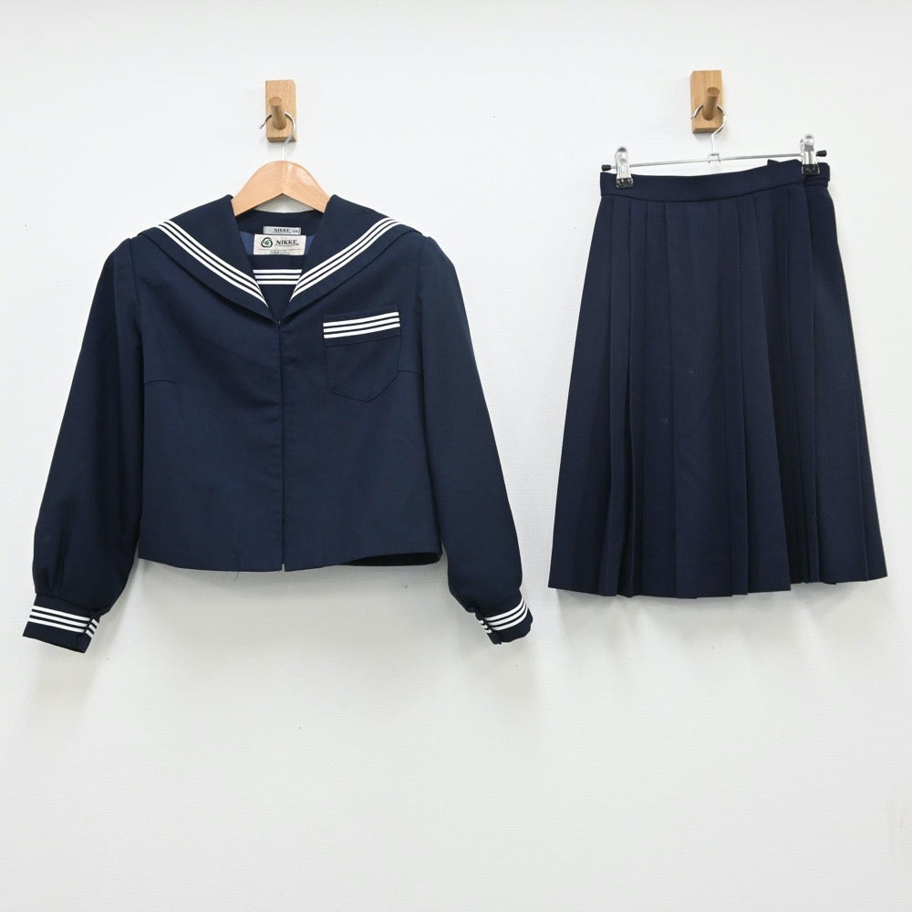 【中古】静岡県 竜洋中学校 女子制服 2点（セーラー服・スカート）sf010384