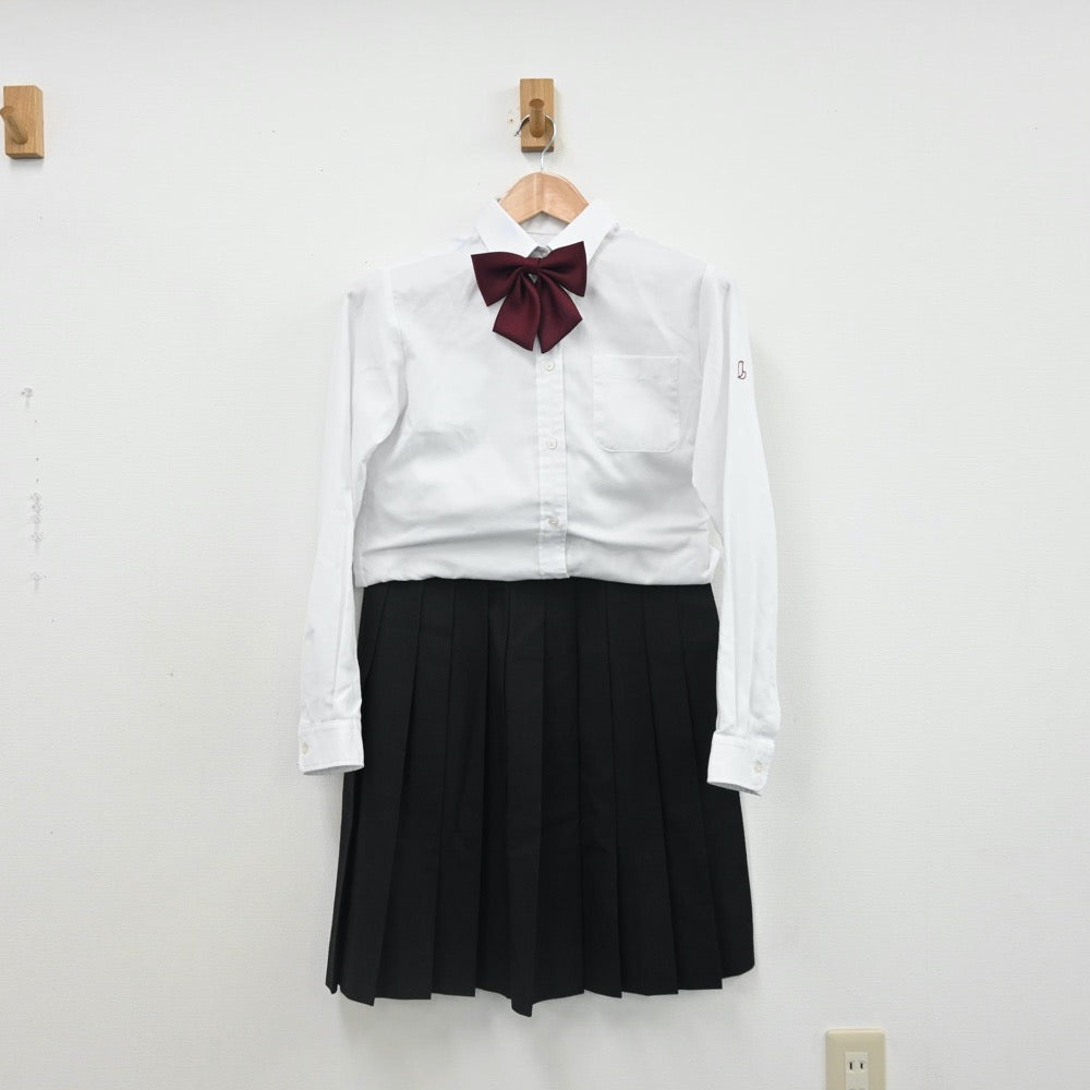 制服 🦝ポンタ📸✨ on X: 