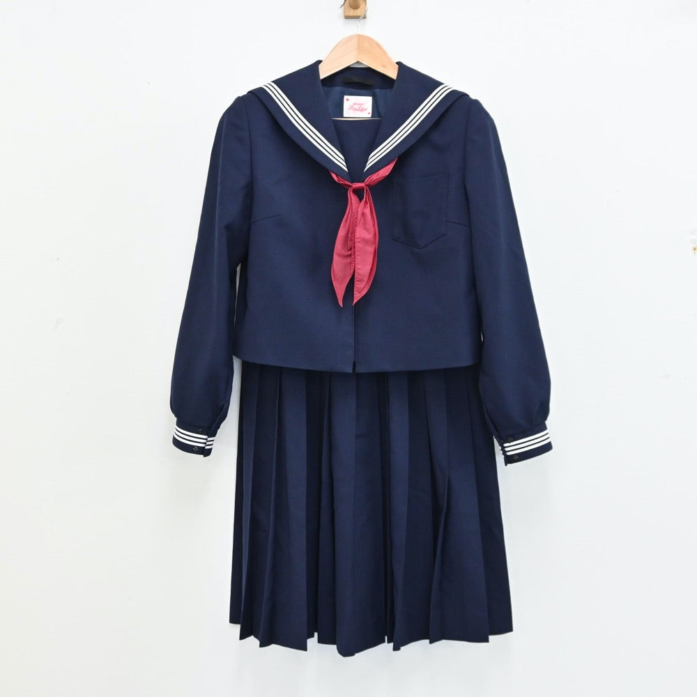 【中古】青森県 青森市立甲田中学校 女子制服 4点（セーラー服・シャツ・ベスト・スカート）sf011368