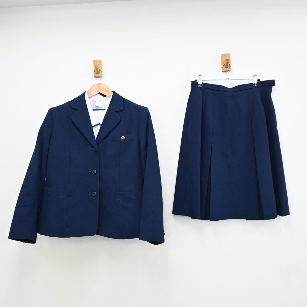 【中古】秋田県 新屋高等学校 女子制服 3点（ブレザー・シャツ・スカート）sf011668