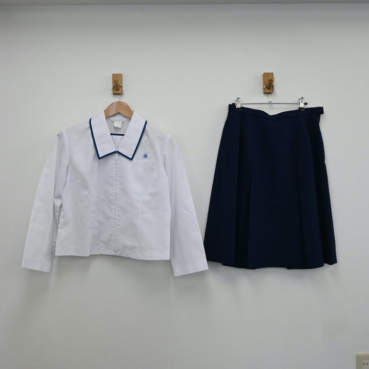 【中古】秋田県 新屋高等学校 女子制服 3点（ブレザー・シャツ・スカート）sf011668