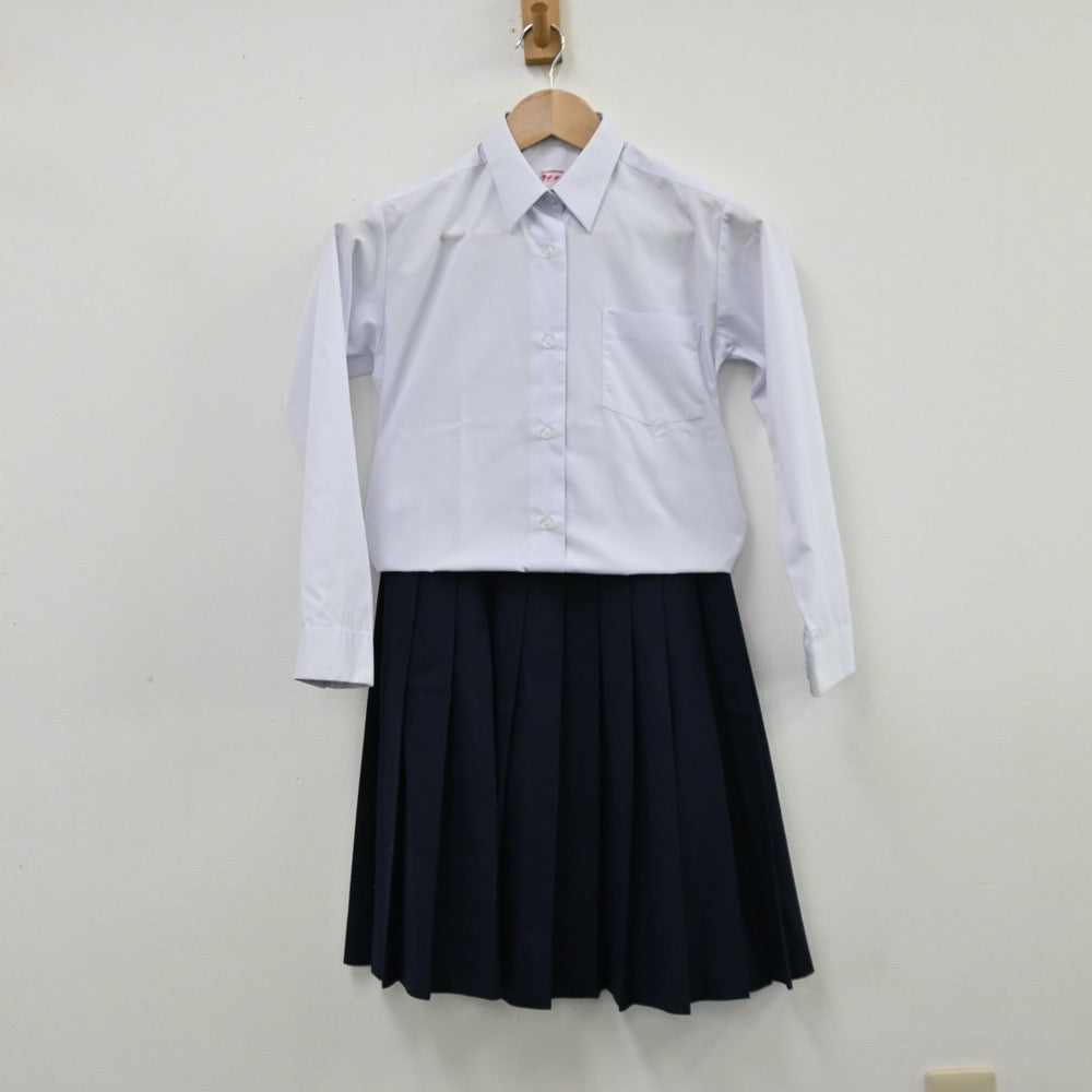 【中古】埼玉県 さいたま市立南浦和中学校 女子制服 4点（ブレザー・シャツ・ベスト・スカート）sf011740