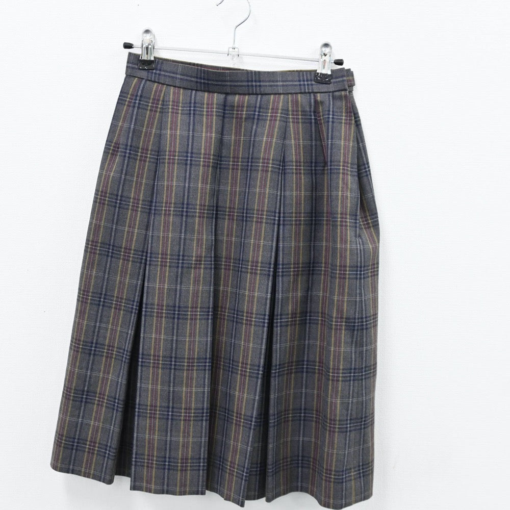 【中古】北海道 平岡中央中学校 女子制服 5点（ブレザー・ベスト・シャツ・スカート）sf011820