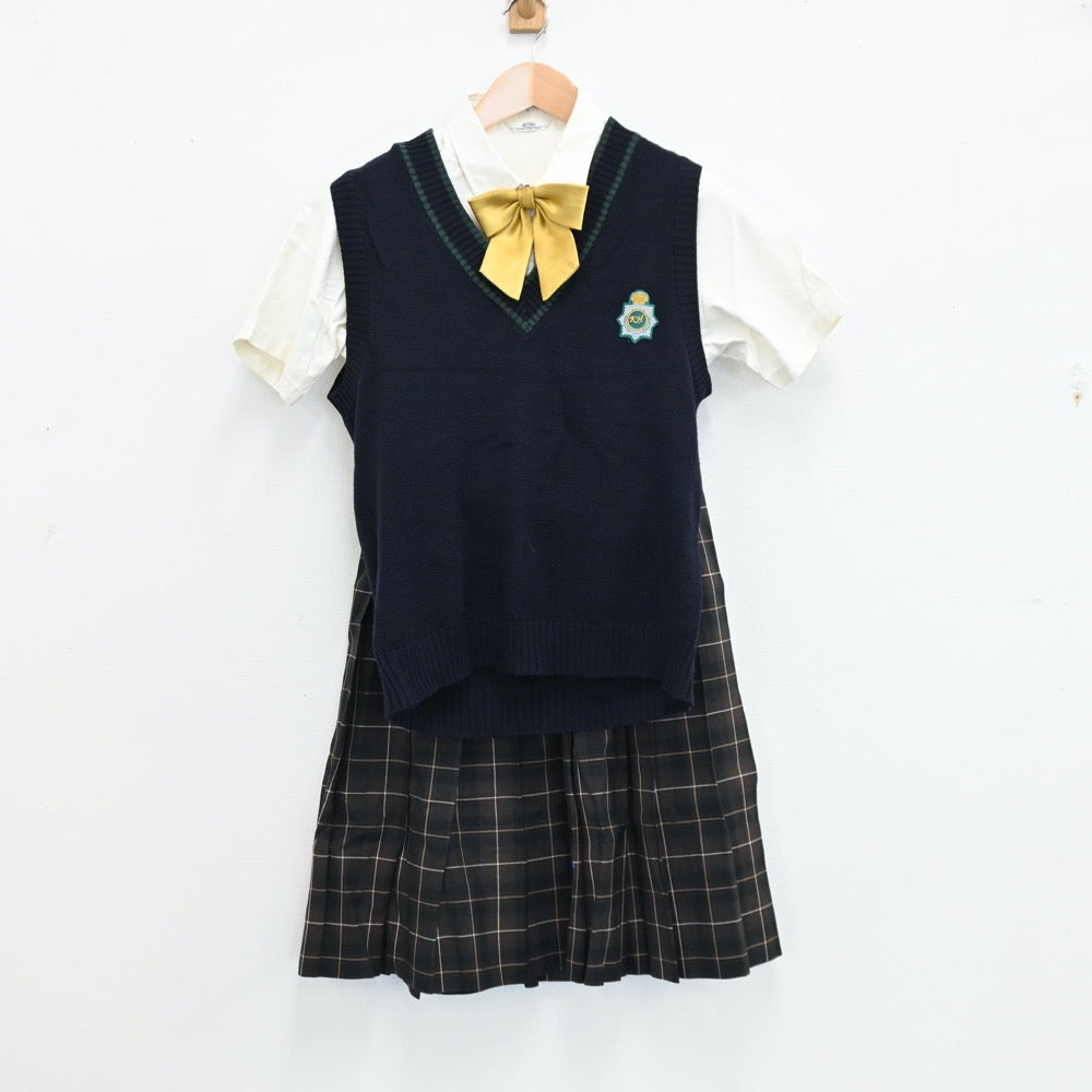 【中古】福岡県 九州産業大学付属九州高等学校 女子制服 5点（シャツ・ニットベスト・スカート）sf011987