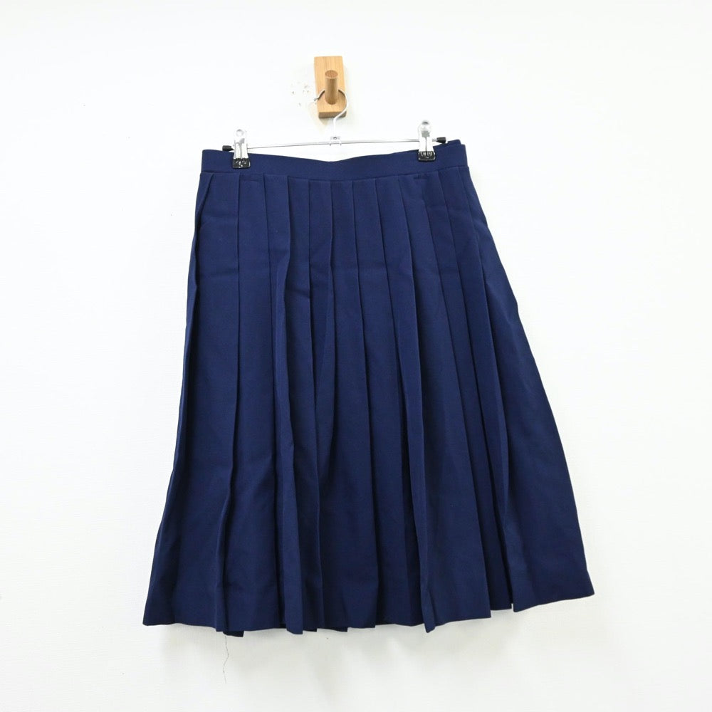 中古制服】青森県 東中学校 女子制服 2点(セーラー服・スカート 中古制服】青森県 東中学校 女子制服 2点(セーラー服・スカート