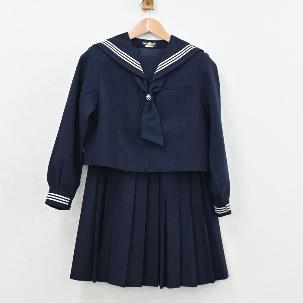 【中古】東京都 泉南中学校 女子制服 2点（セーラー服・スカート）sf012113