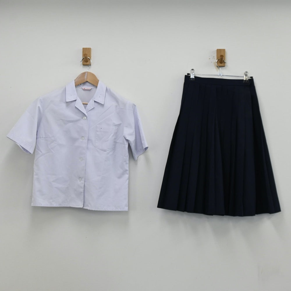 【中古】香川県 木太中学校 女子制服 3点（シャツ・スカート）sf012126