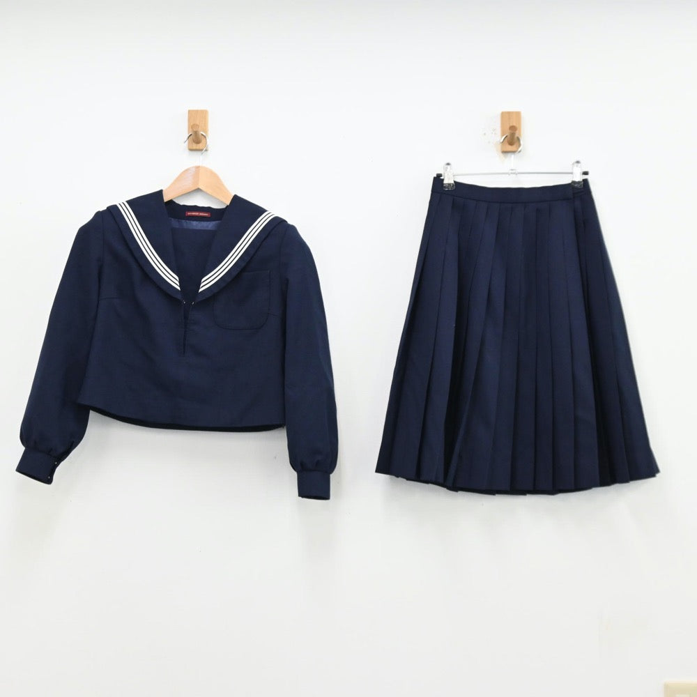 【中古】岐阜県 不破中学校 女子制服 2点（セーラー服・スカート）sf012138