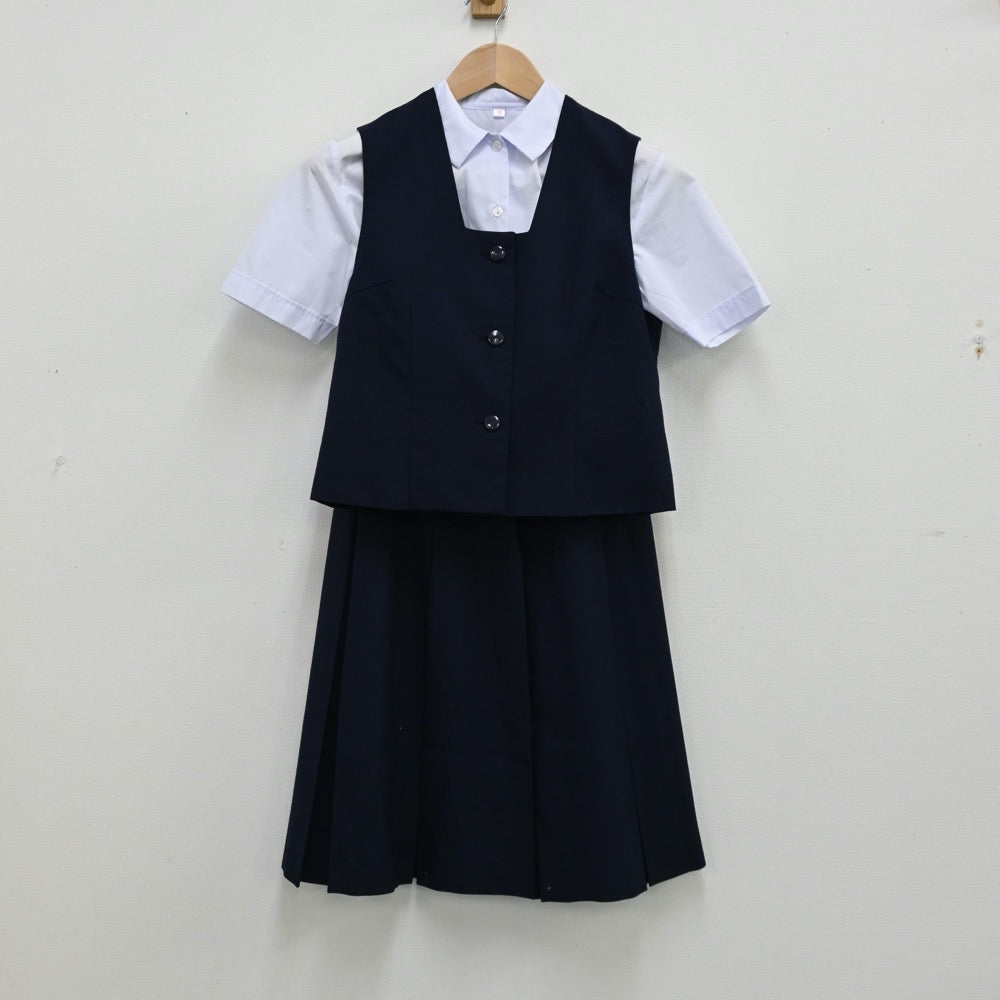 【中古】千葉県 勝田台中学校 女子制服 3点（シャツ・ベスト・スカート）sf012170