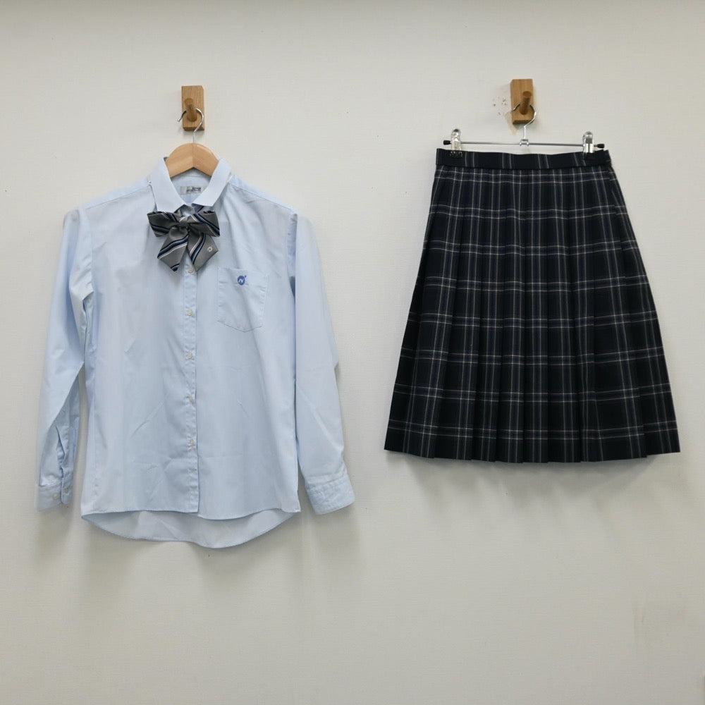 【中古】千葉県 二松学舎大学付属柏高等学校 女子制服 3点（シャツ・スカート）sf012241